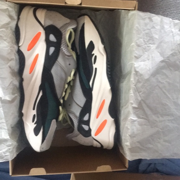 Adidas Yeezy boost 700 wave runner - Picture 2 of 6